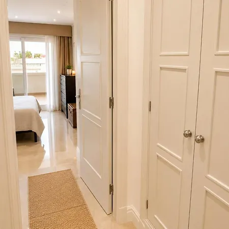Canas Pool & Direct Access * ماربيا