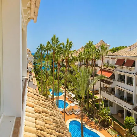 Canas Pool & Direct Access ماربيا