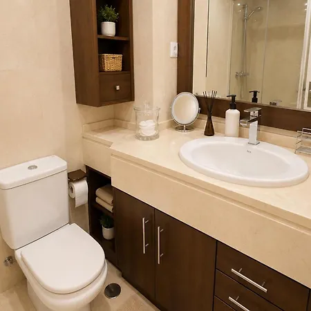 Canas Pool & Direct Access شقة ماربيا