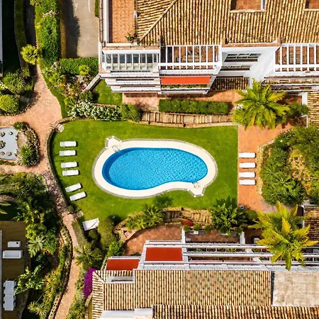 Canas Pool & Direct Access ماربيا